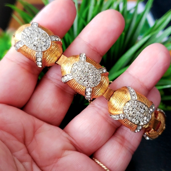 VTG High End Ciner Unsigned Pave Set Rhinestone Oval Gold Link Designer Bracelet - Picture 8 of 13